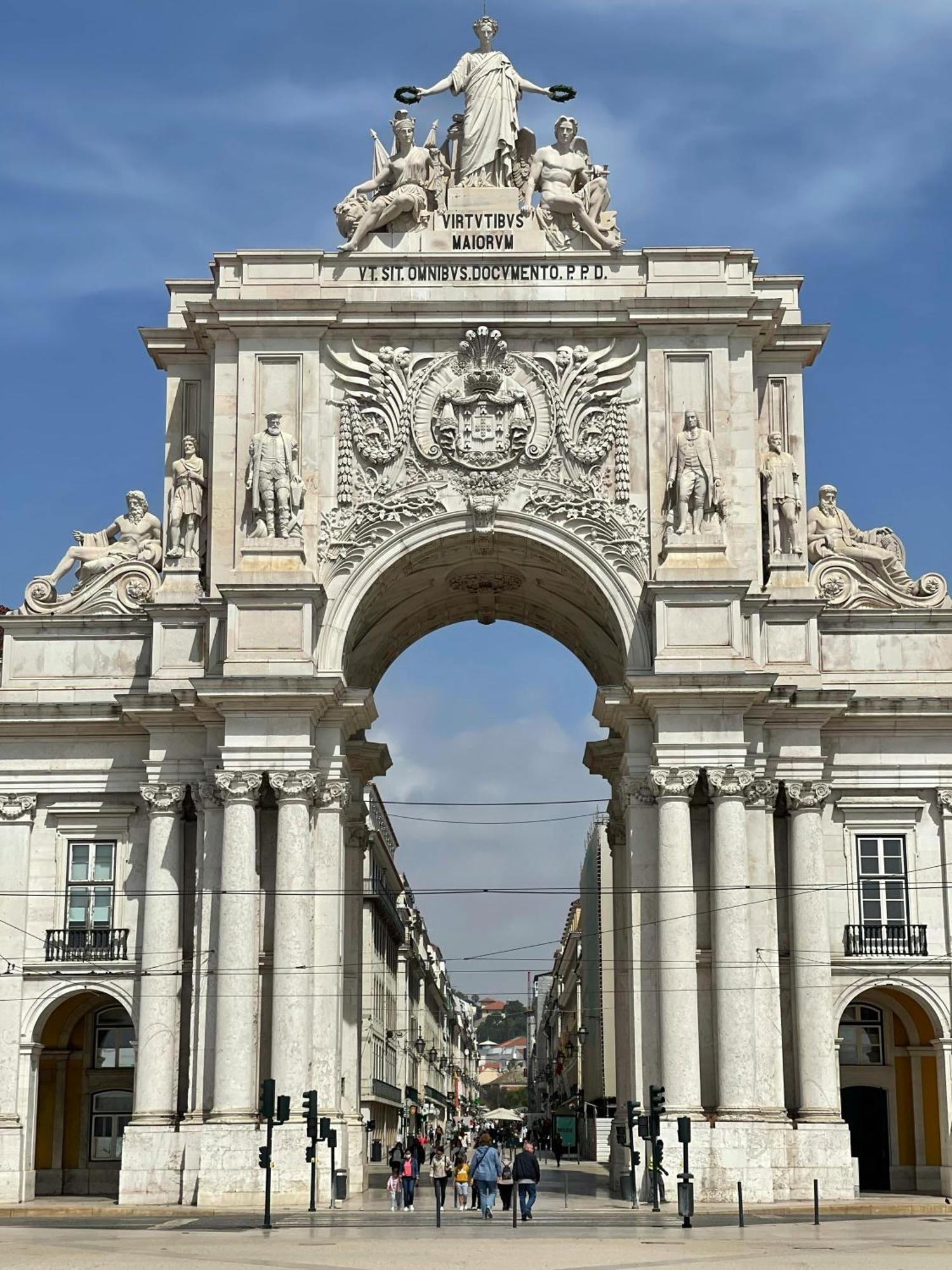 Sm2 Romantic Home By The Gardens Pr Real & Bairro Alto Lisboa Exteriör bild